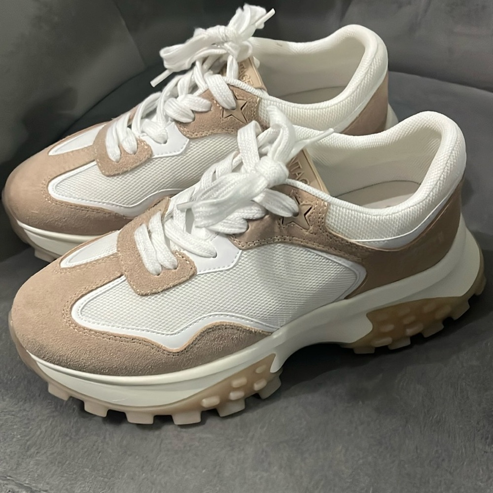 Vintage Havana sneakers